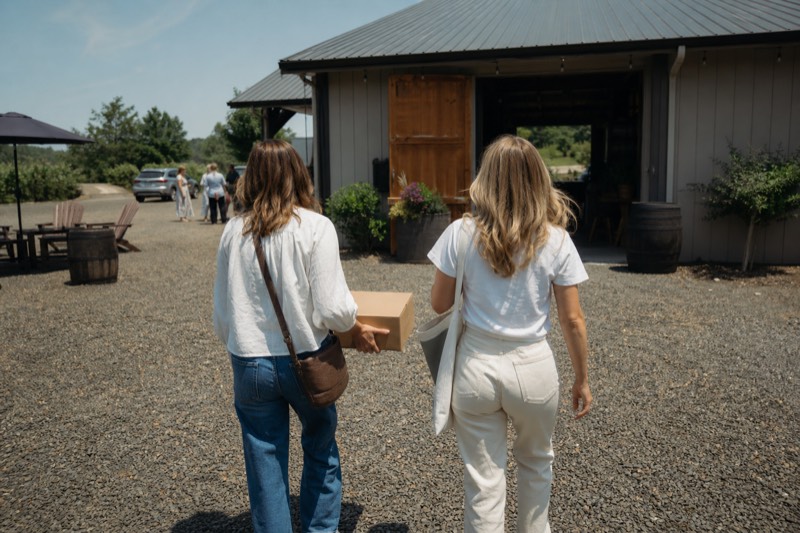 Boutique Winery Tour with Lunch